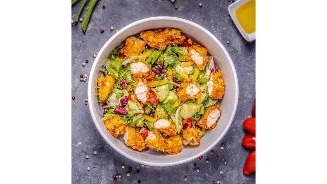 Salată Crispy Strips