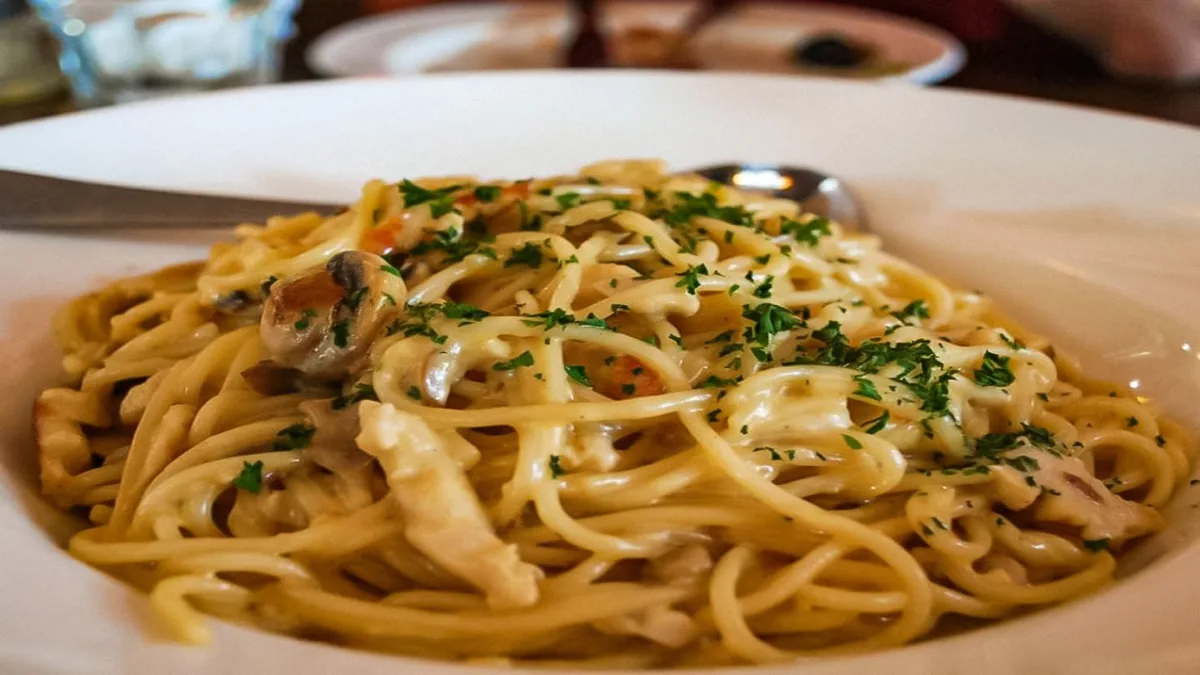 Pasta Pollo e Funghi