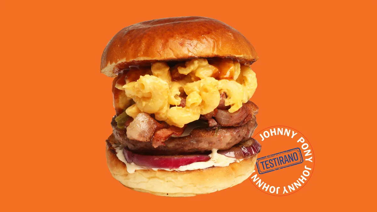 JOHNNY PONY MACandCHEESE BURGER