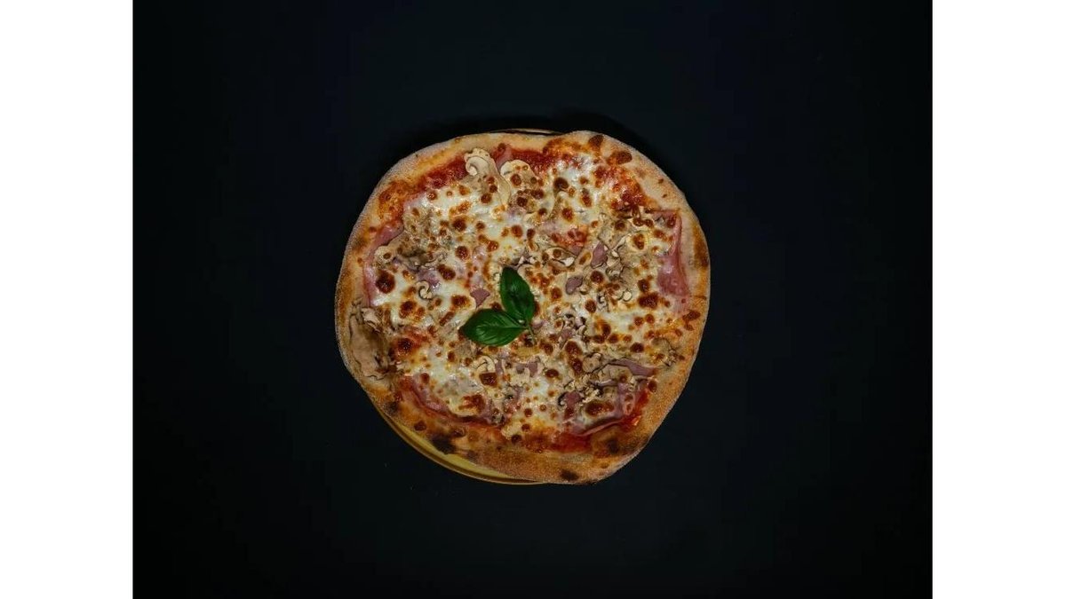 Prosciutto e funghi