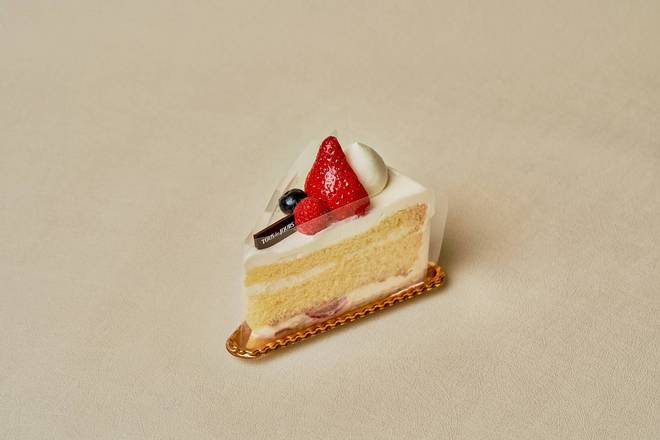 Sliced Fresh Cream Cake