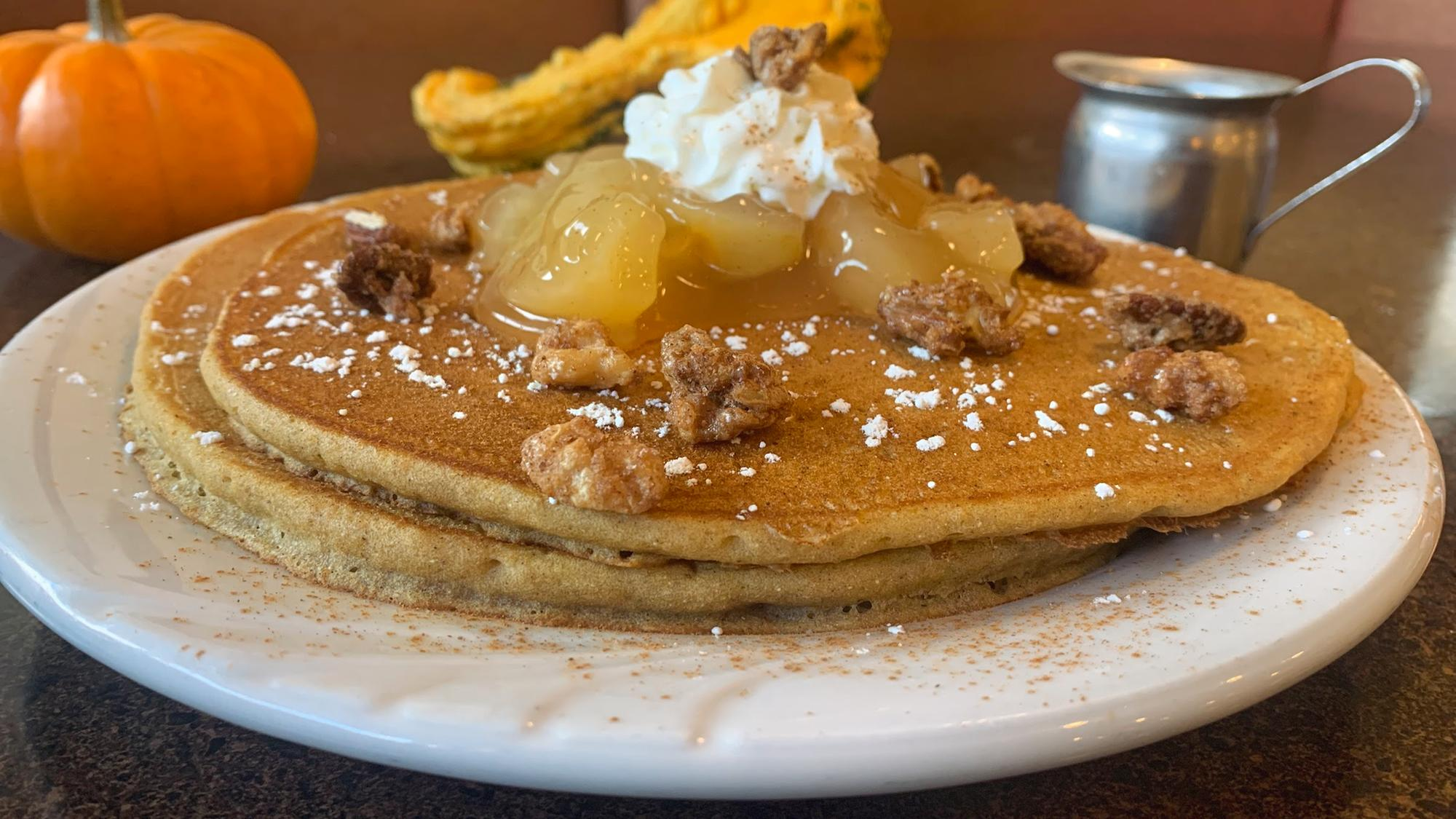 Apple-Jack Pancake