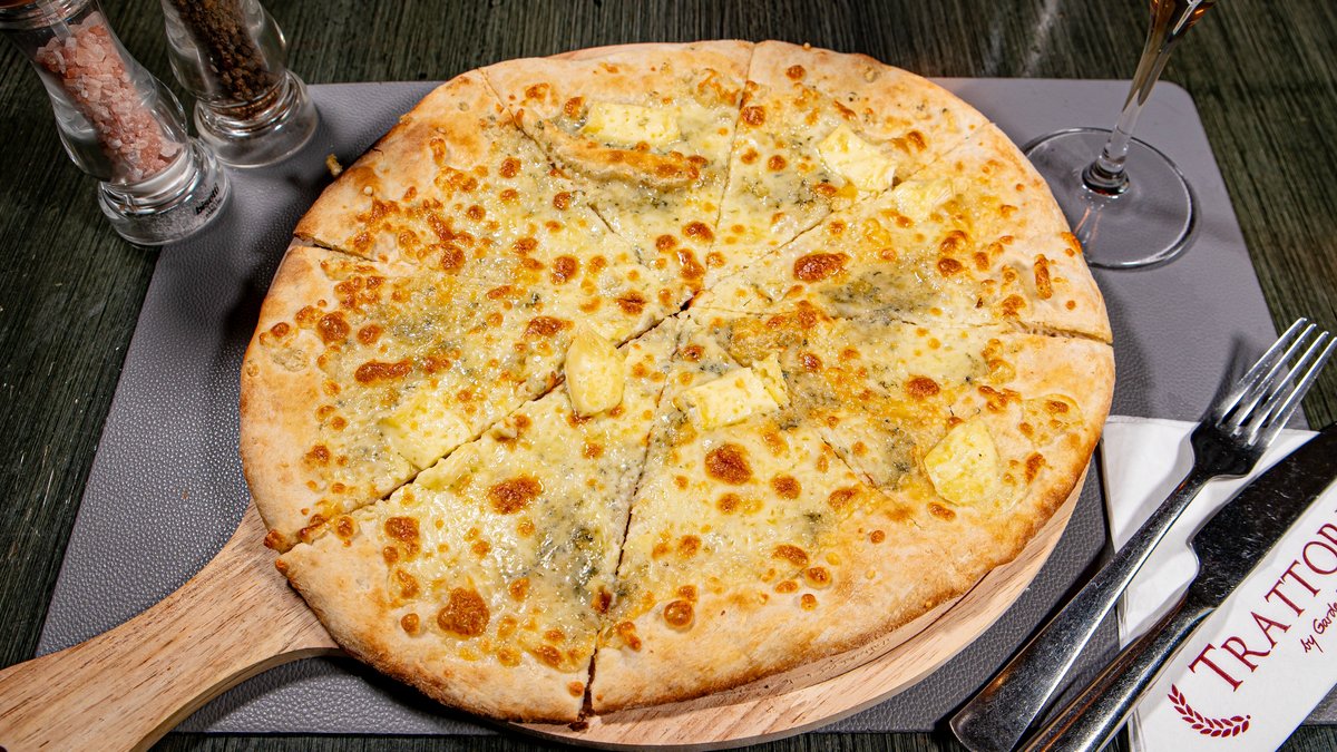 Pizza Quattro Formaggi