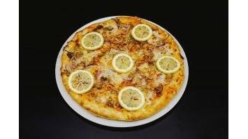 Pizza Tonno cu lămâie