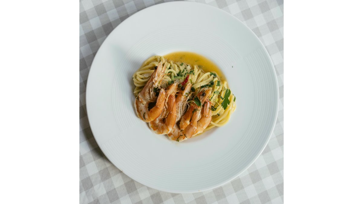 Spaghetti AOP con Gamberi