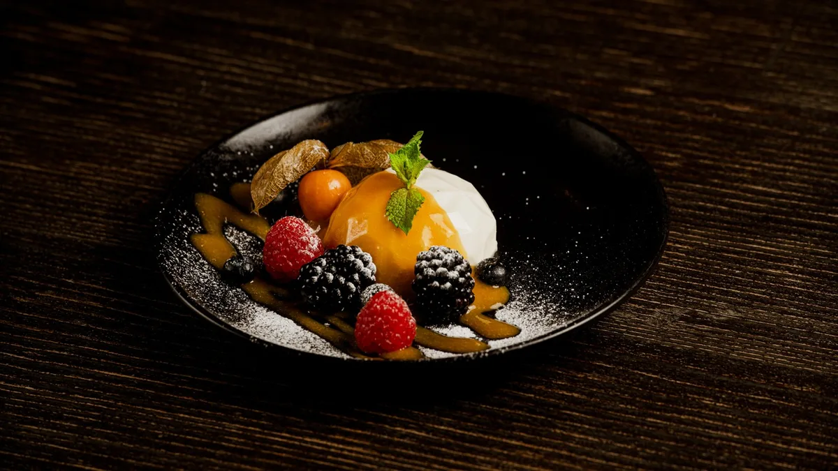Panna Cotta con salsa al frutto della passione