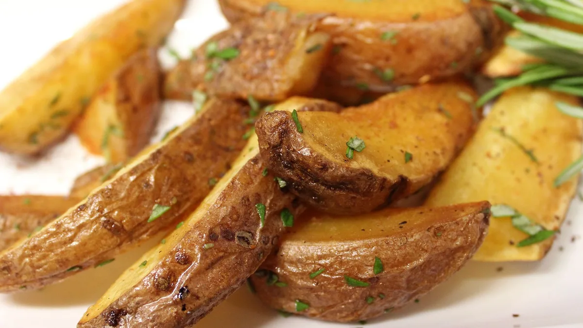 Patate saltate al rosmarino