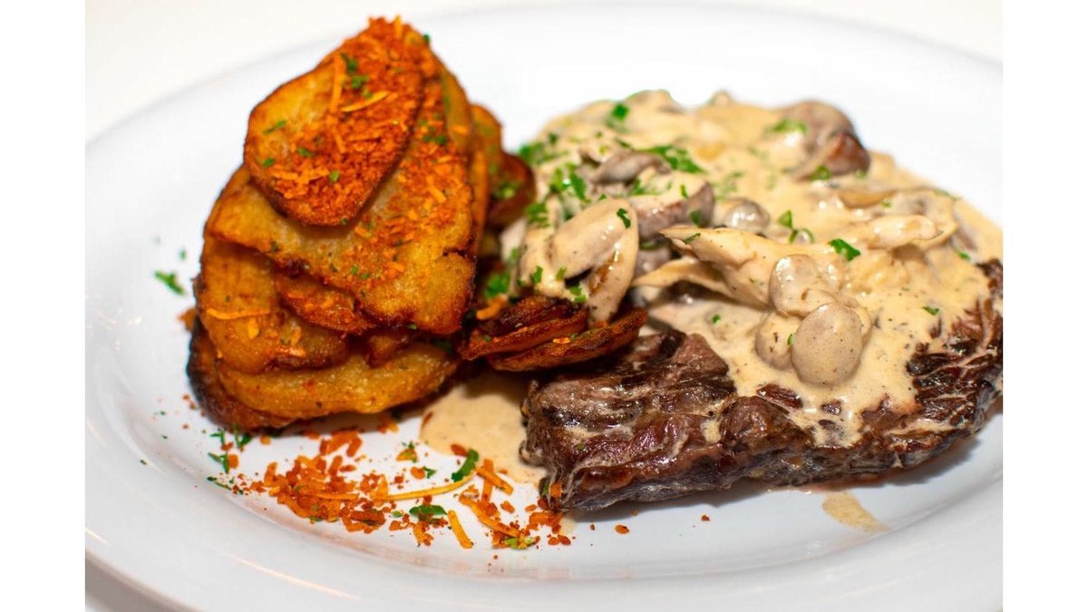Bisteca di Monza con Funghi  Porcini/Antricot de vita cu ciuperci porcini