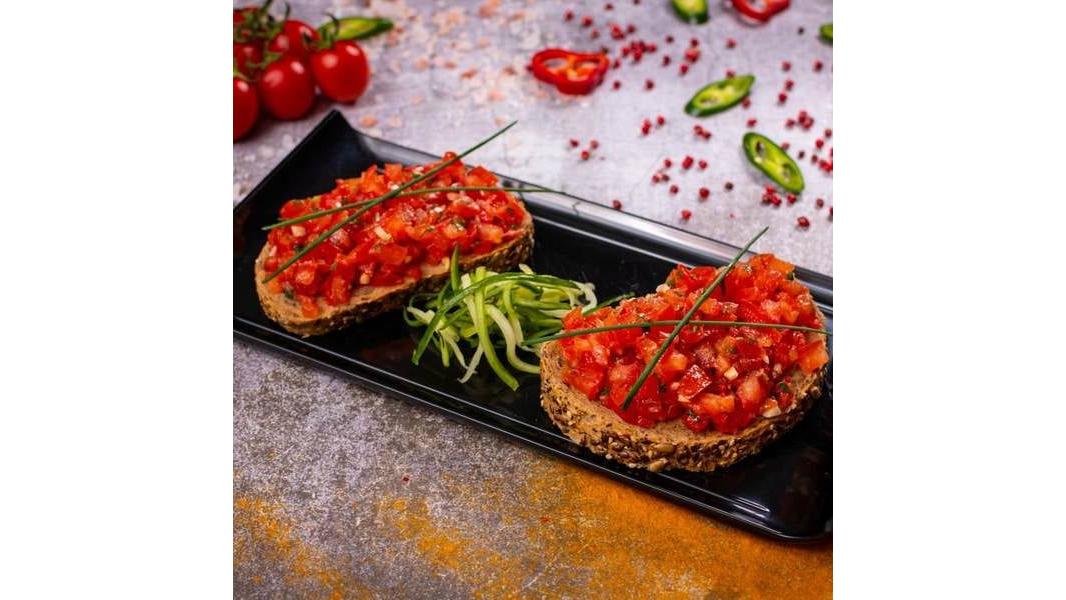 Bruschette con Pomodoro/Bruschete cu rosii
