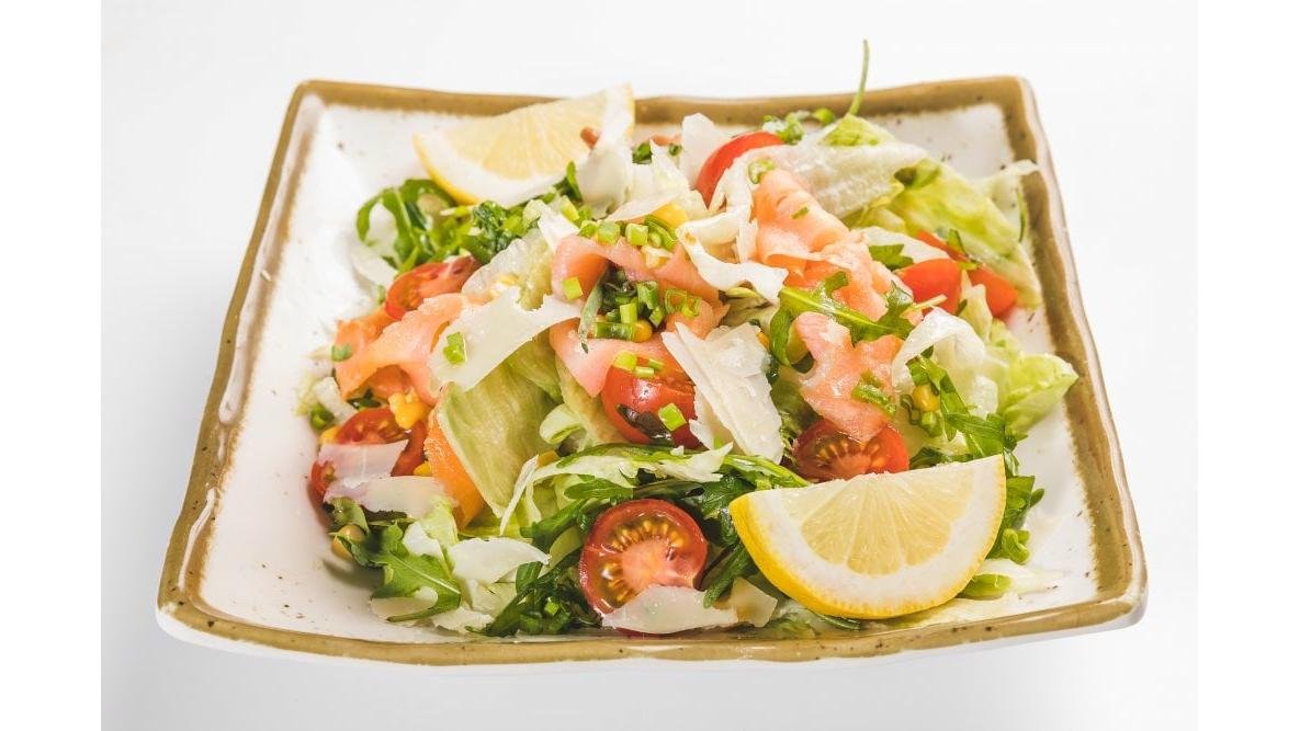 Insalata di salmone/Salata cu somon