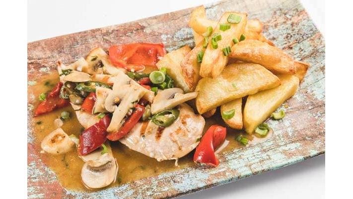 Petto di Pollo Vesuviano/Piept de pui cu legume