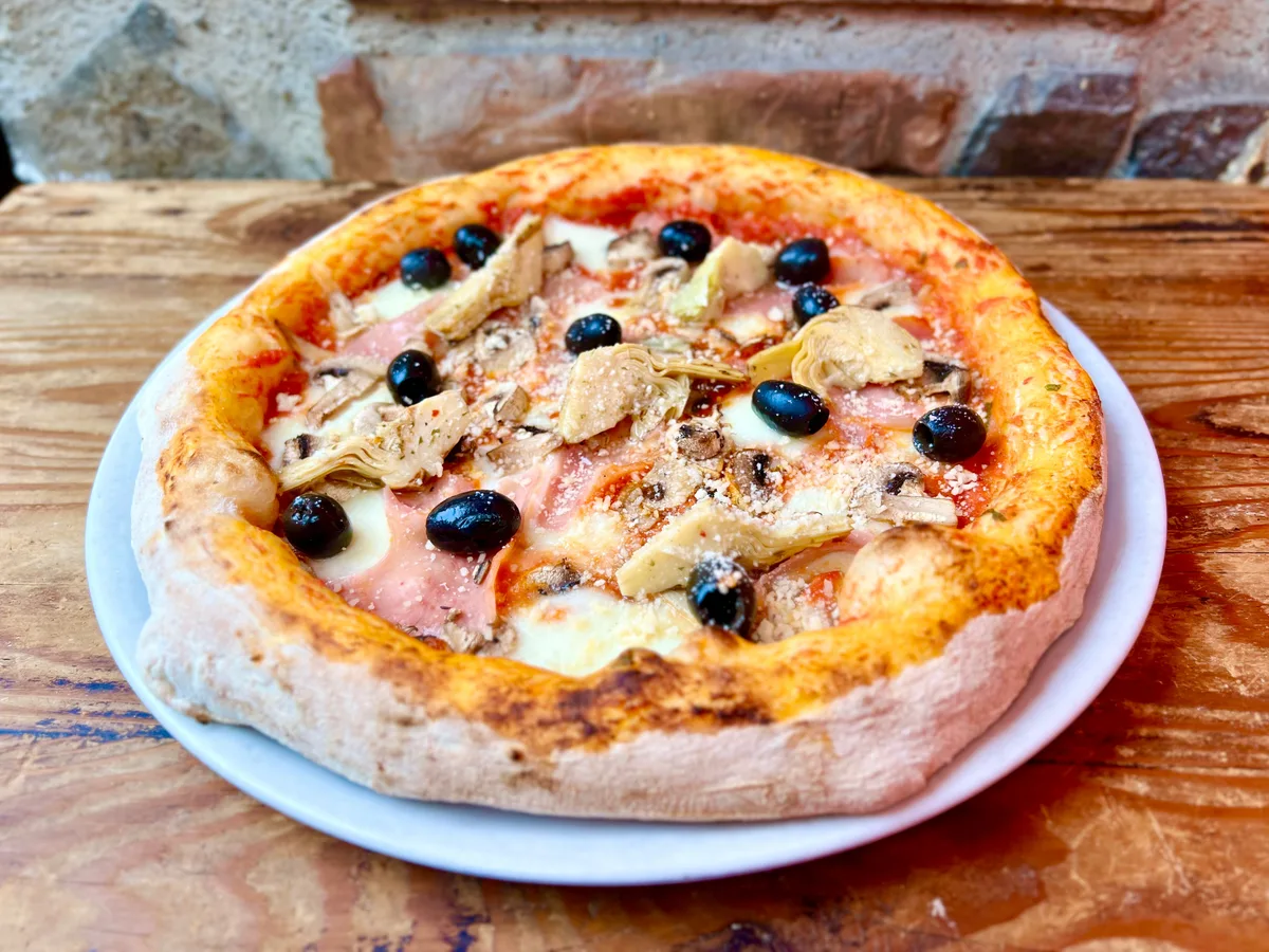 Pizza Capricciosa
