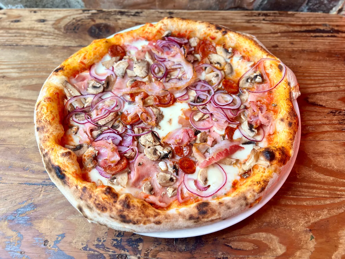 Pizza Ungherese