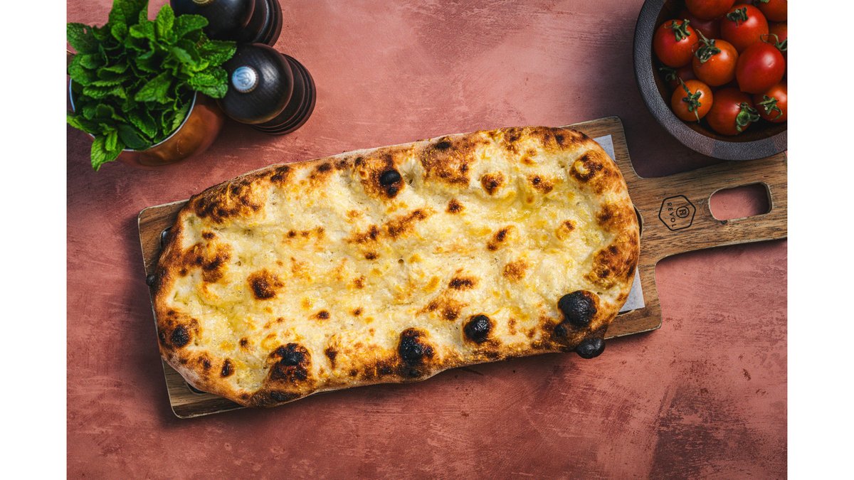 Focaccia Simple/ Garlic