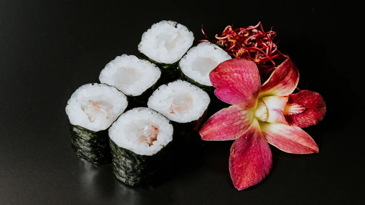 Hosomaki dorada