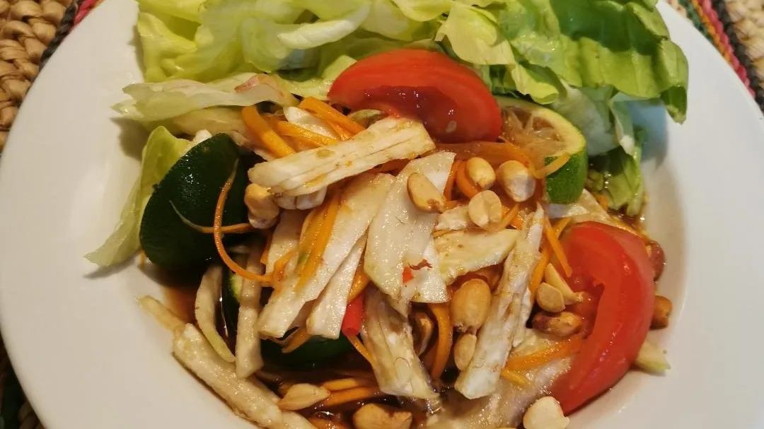 Keleraba ljuta salata