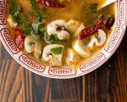 Tom Yum Soup (16 oz)