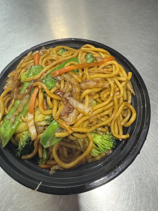 36. Vegetable Lo Mein (Small)菜捞面小