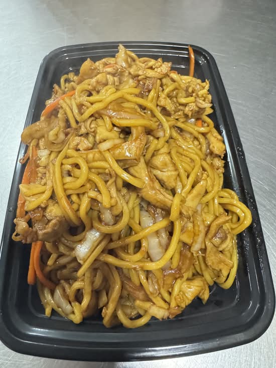 38. Chicken Lo Mein (Small)鸡捞面小