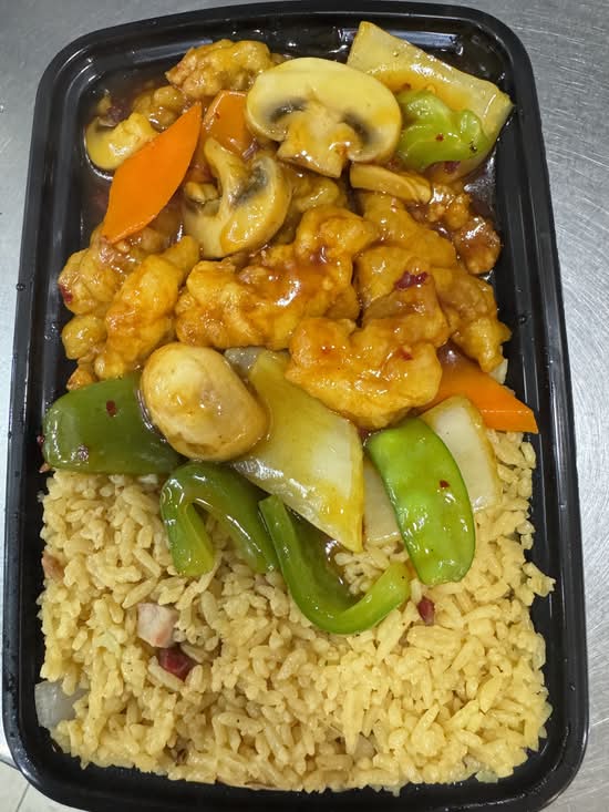C27. Ta Chen Chicken  大千鸡