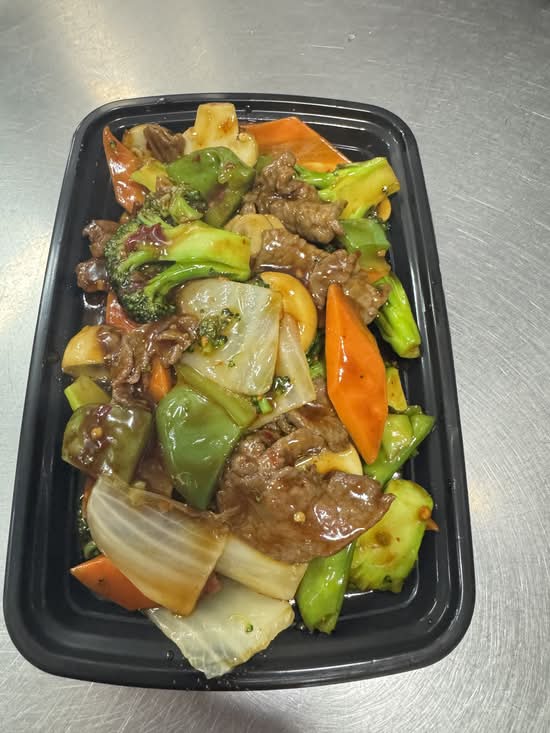 L11. Hunan Beef  湖南牛