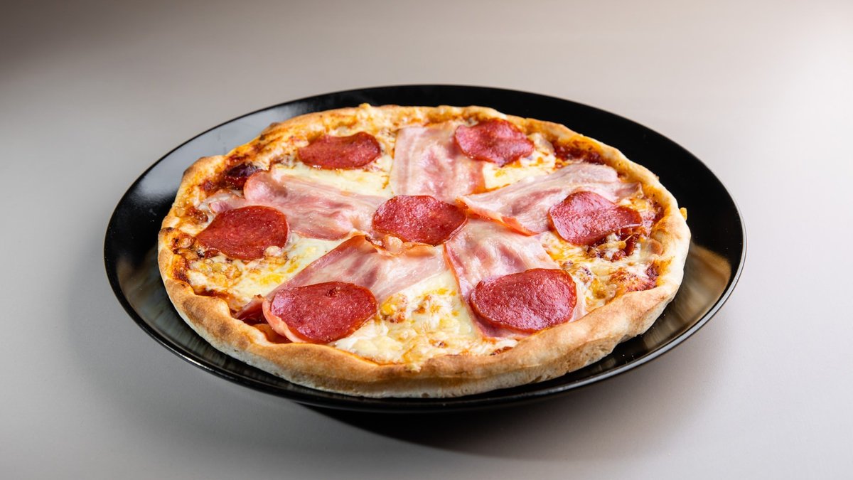 Húsimádó pizza 32 cm