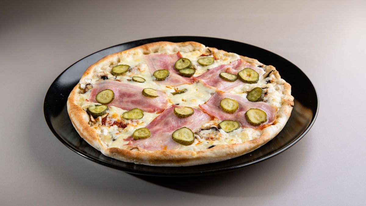 Ínyenc pizza 32 cm