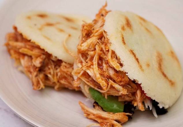 Arepa Con Pollo