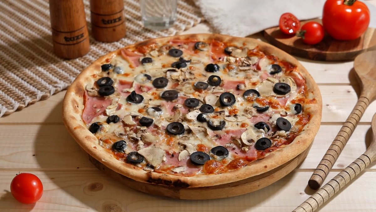 Pizza Prosciutto funghi