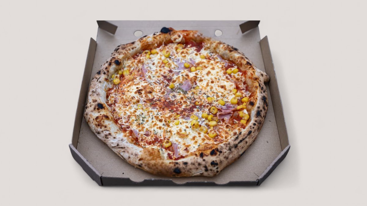 Sonkás-kukoricás pizza