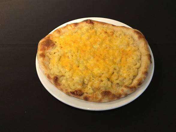 Mac and Cheese Pizza