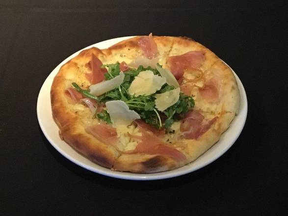 TM Prosciutto and Arugula Pizza