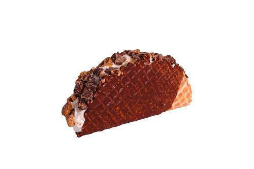 Reeses Chunks Waffle Taco