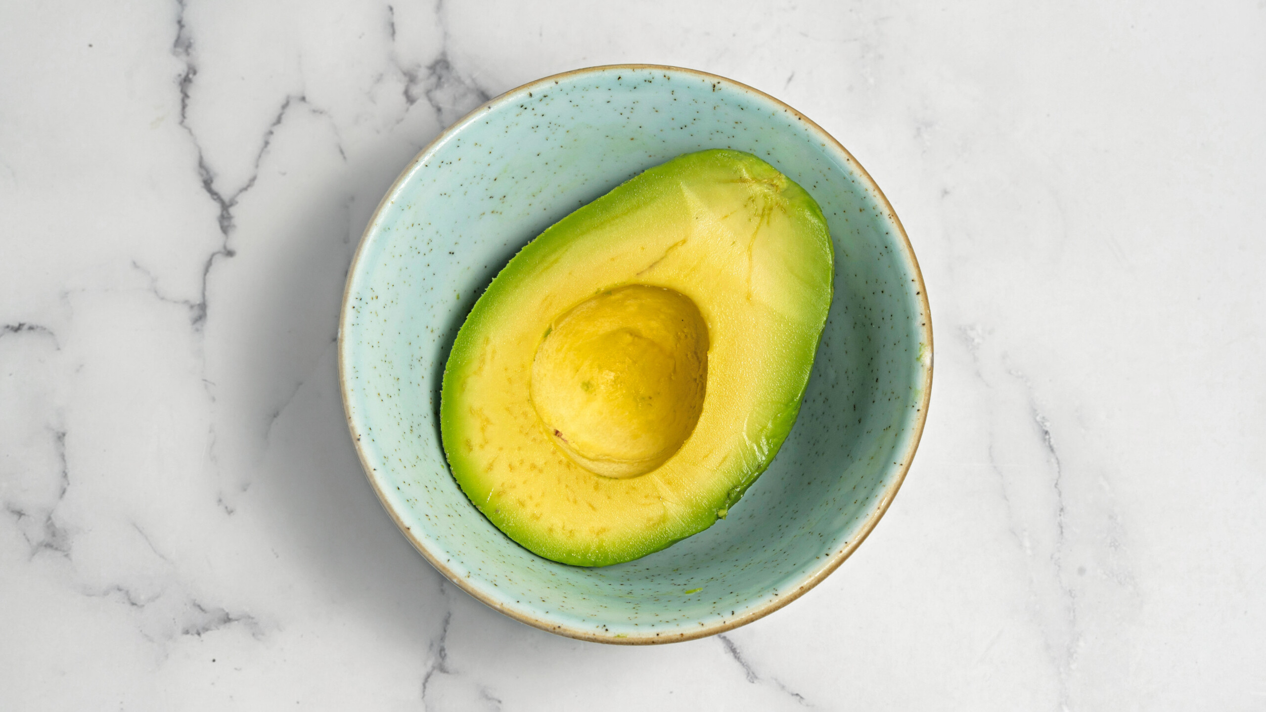 Side avocado