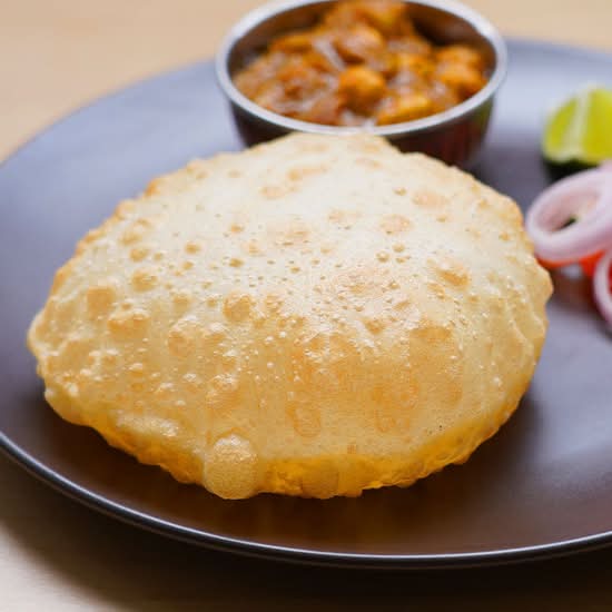 Bhatura (2 Pcs)