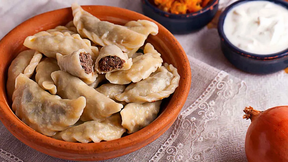 Pierogi z trzema rodzajami mięsa