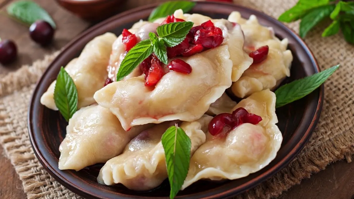 Pierogi z wiśniami