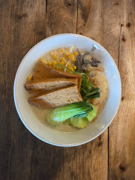 R10. Vegan Ramen (Vegan Rice Noodles)