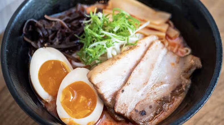 R2. Spicy Tonkotsu (Thin Noodles)