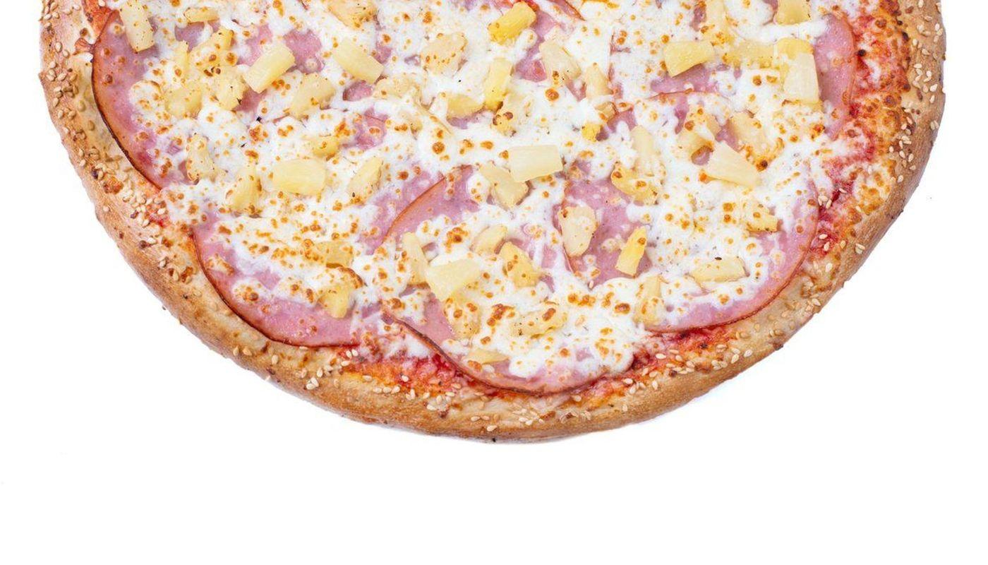 Medium Hawaiian Pizza