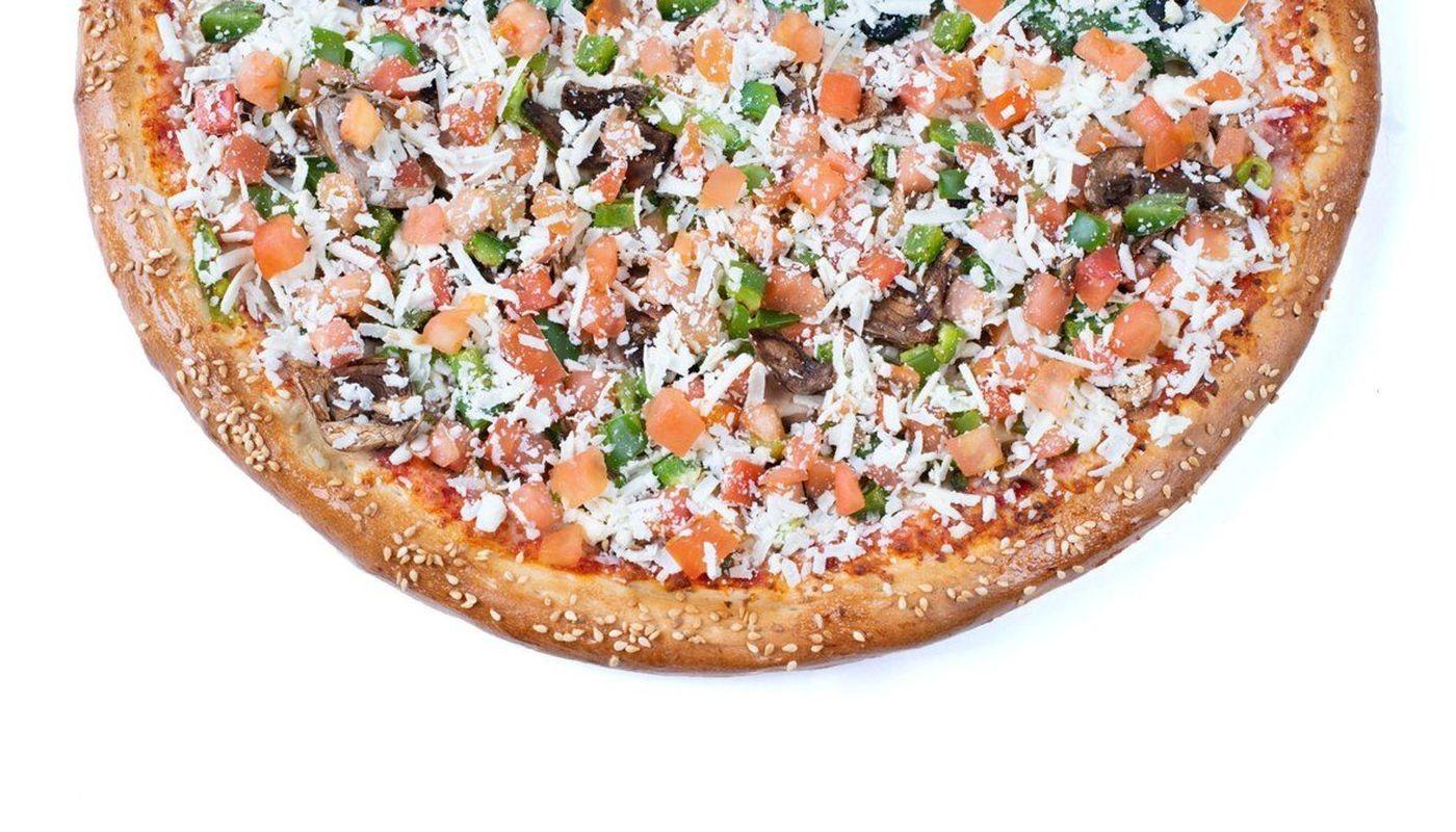 Small Fresh Tomato and Feta Pizza