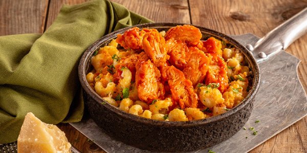 Buffalo Chicken Mac and Cheese