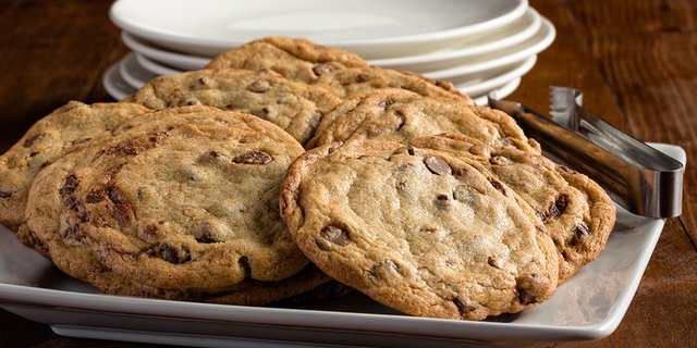 Chocolate Chip Cookie