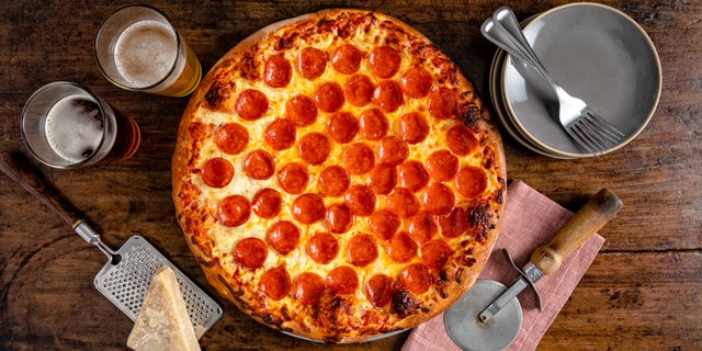 Super Roni Thin Crust Pizza