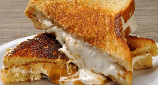 Grilled Peanut Butter Fluff