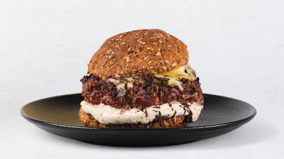 LCHF burger Ištrijan