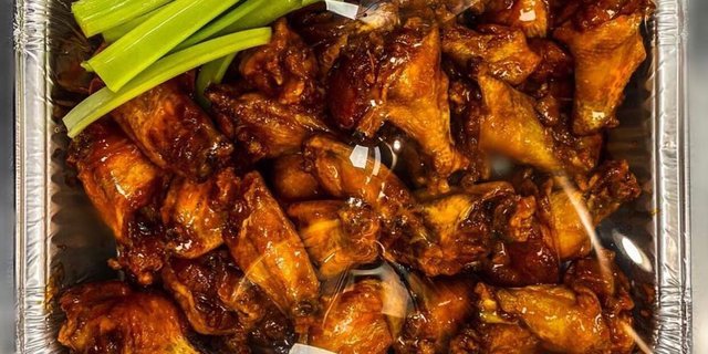 Party Wings