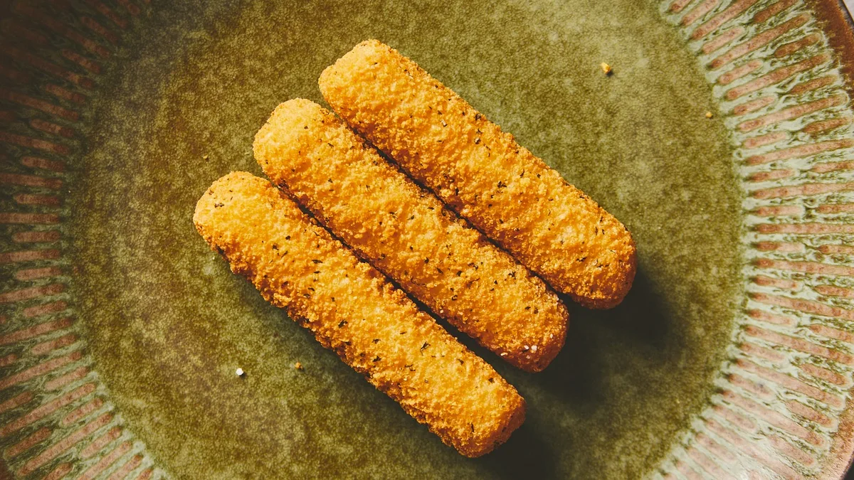 Mozzarella Sticks (3 stk) (V)
