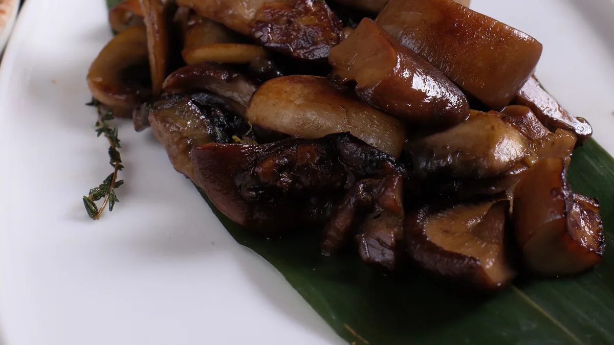 Frutori with Meat