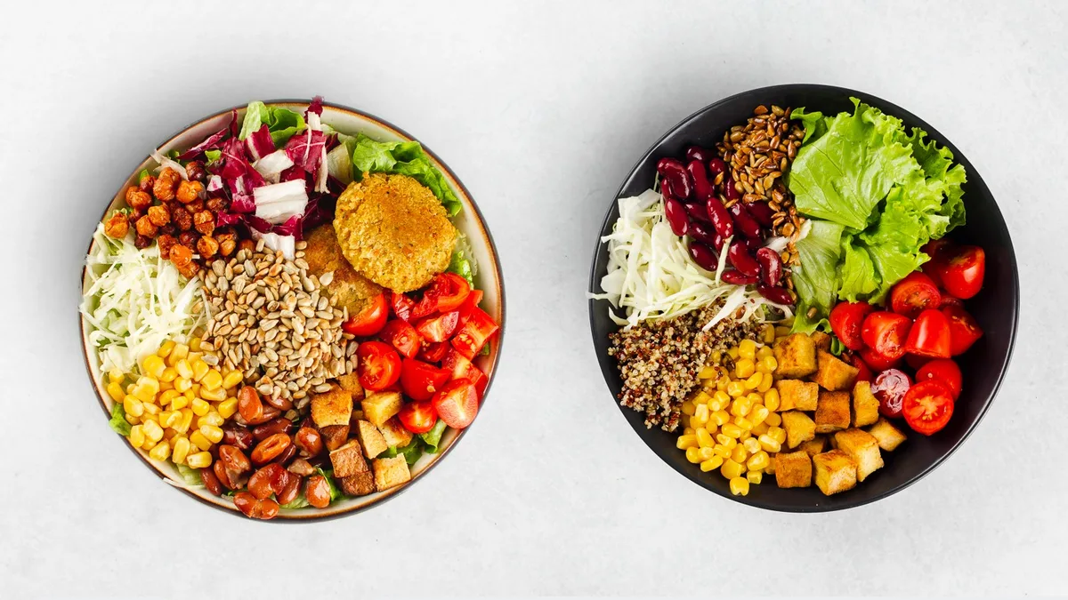 Solatna skleda z veganskimi polpeti (slika je simbolična)